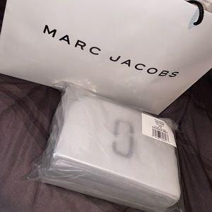 Marc Jacobs cross body